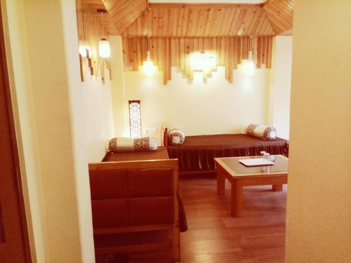 Hotel Omega Residency Darjeeling  Esterno foto