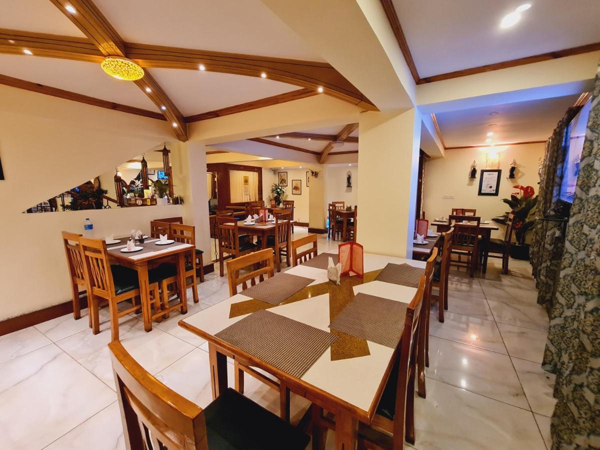 Hotel Omega Residency Darjeeling  Esterno foto