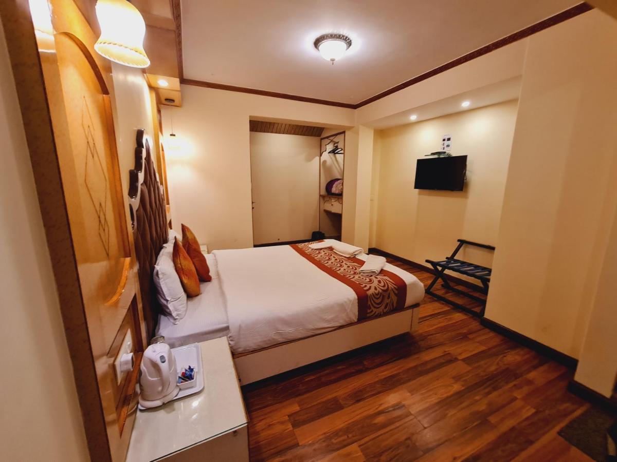 Hotel Omega Residency Darjeeling  Esterno foto